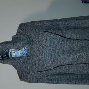 Gray hooded crop top sweater